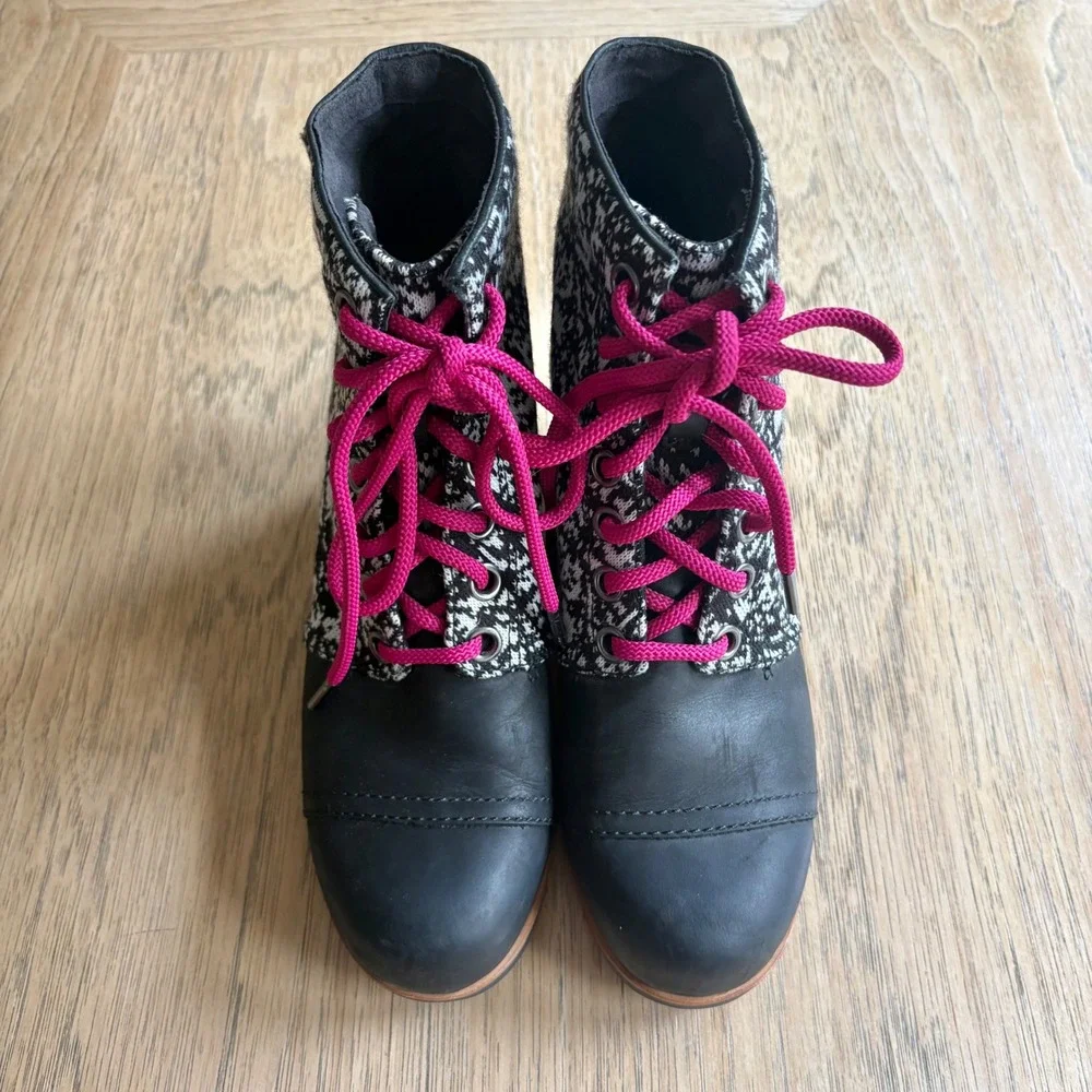 $160 SOREL Solar PDX Wedge Boots Wmns 10 Leather Black White Knit Hot Pink Laces